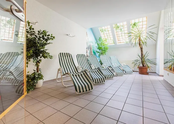 WAGNERS Seehotel Schleusingen