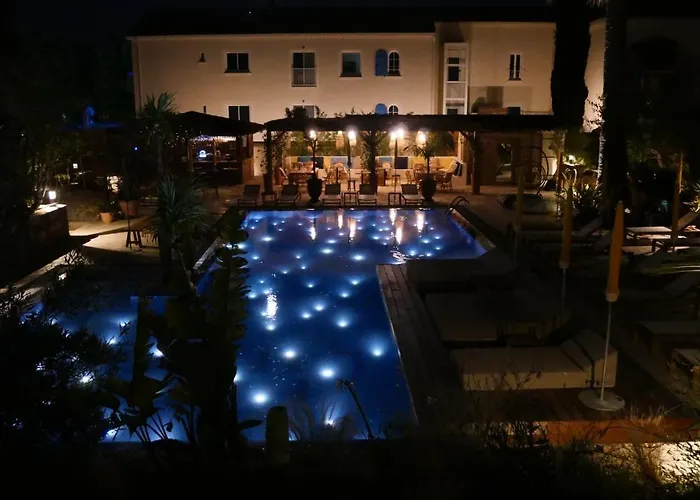 Hotel La Piscine